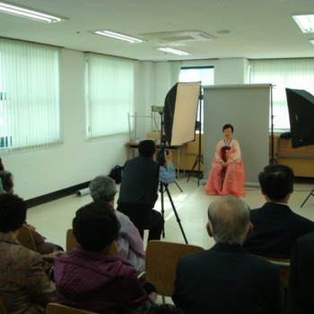 무료영정사진 촬영 이미지