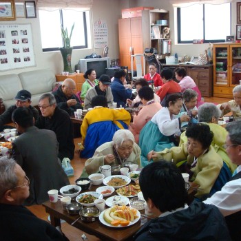 경로당 송년잔치 이미지